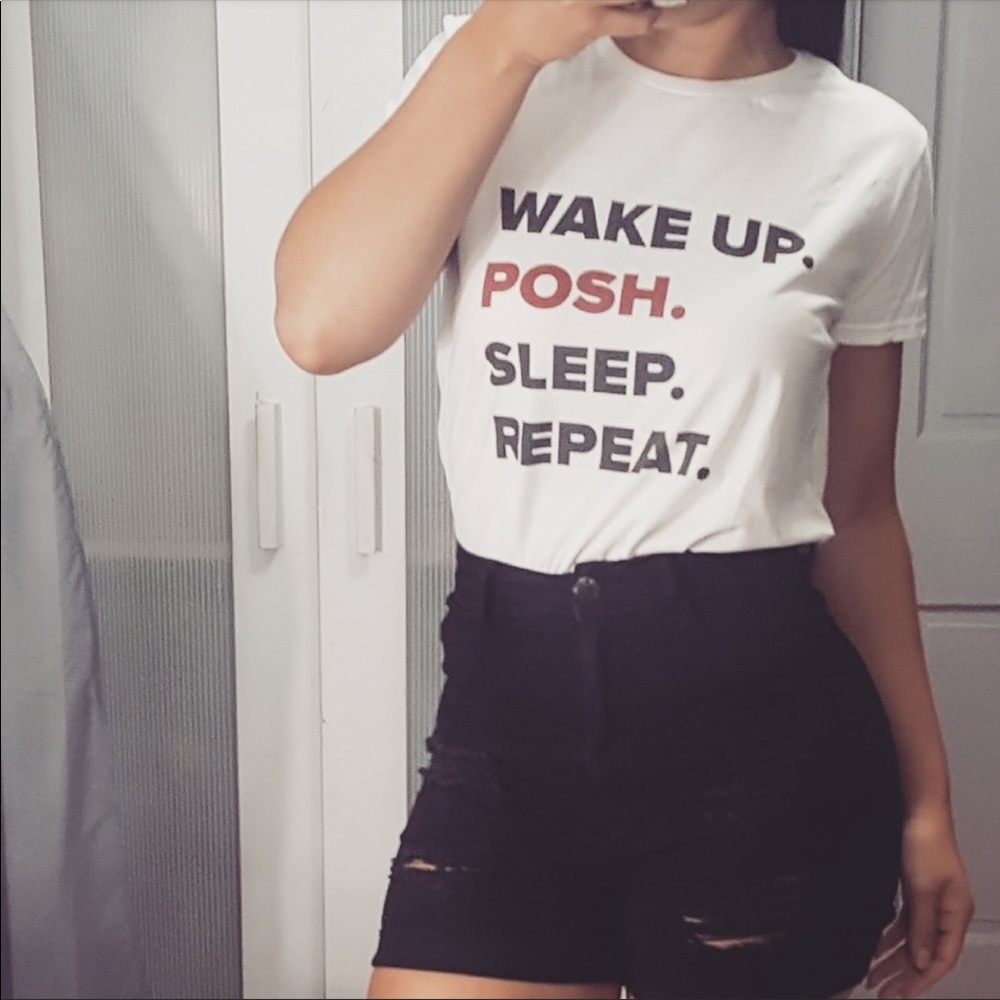 Anvil Posh Woman Tee